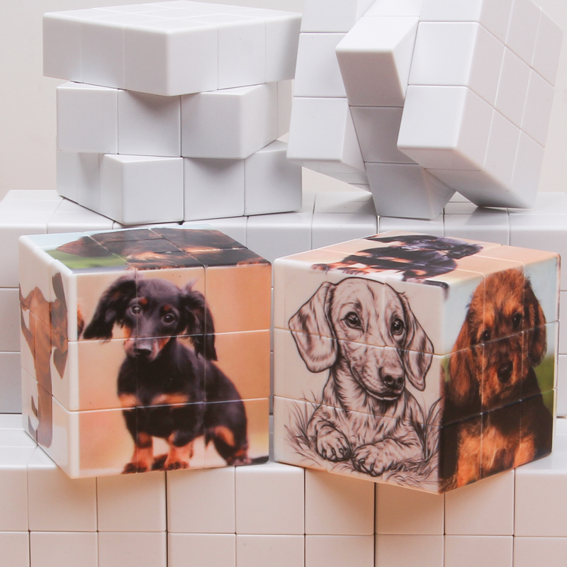 Cubos mágicos personalizados,  - Photography Exhibition reseña y precio